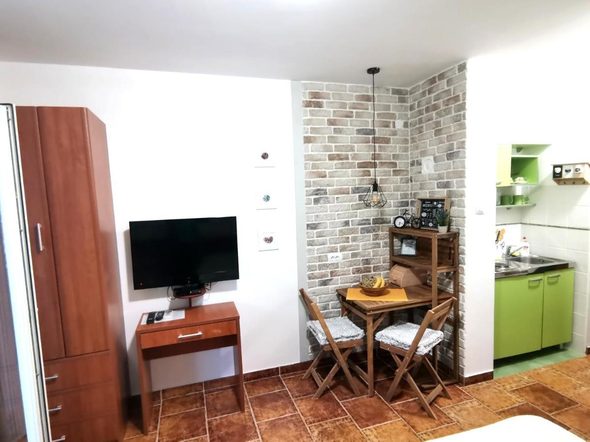Apartments Maris Petrovazzo Esterno foto