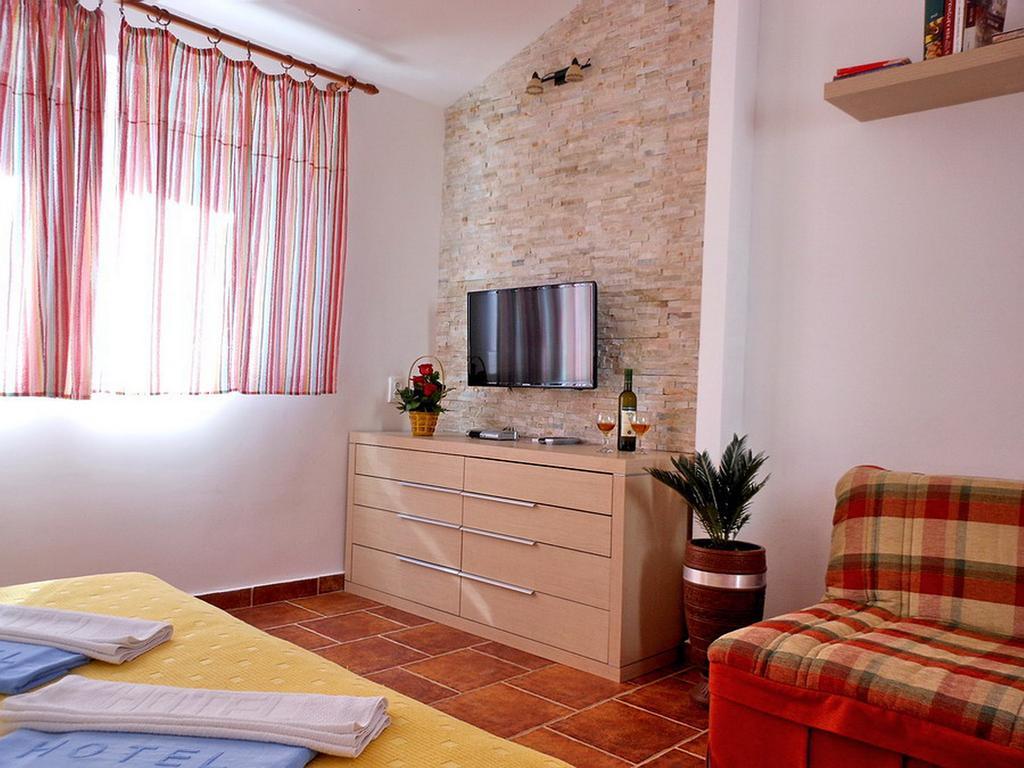 Apartments Maris Petrovazzo Esterno foto